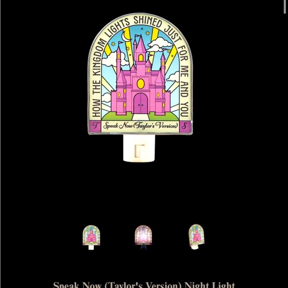 Taylor Swift “Speak Now” castle night light *Newinbox - Picture 4 of 6